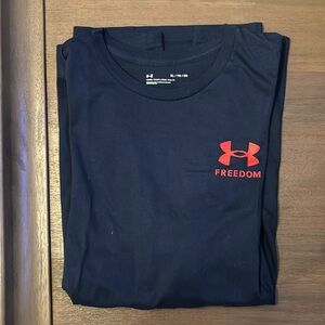 Men’s XL Under Armour T-shirt. Paid $25. Asking $12